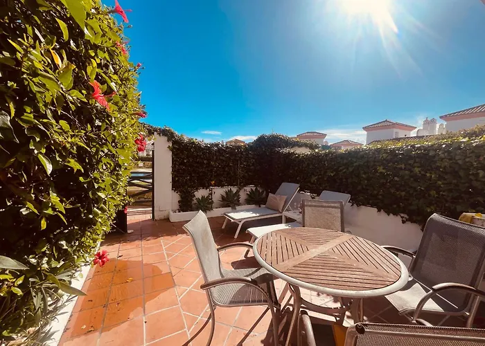 別荘 Townhouse ,cabopino *